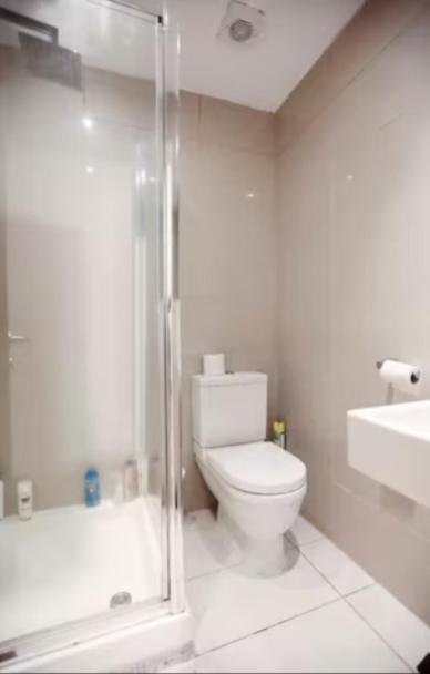 Cosy Private Rooms In Euston Square, Central London Exterior photo